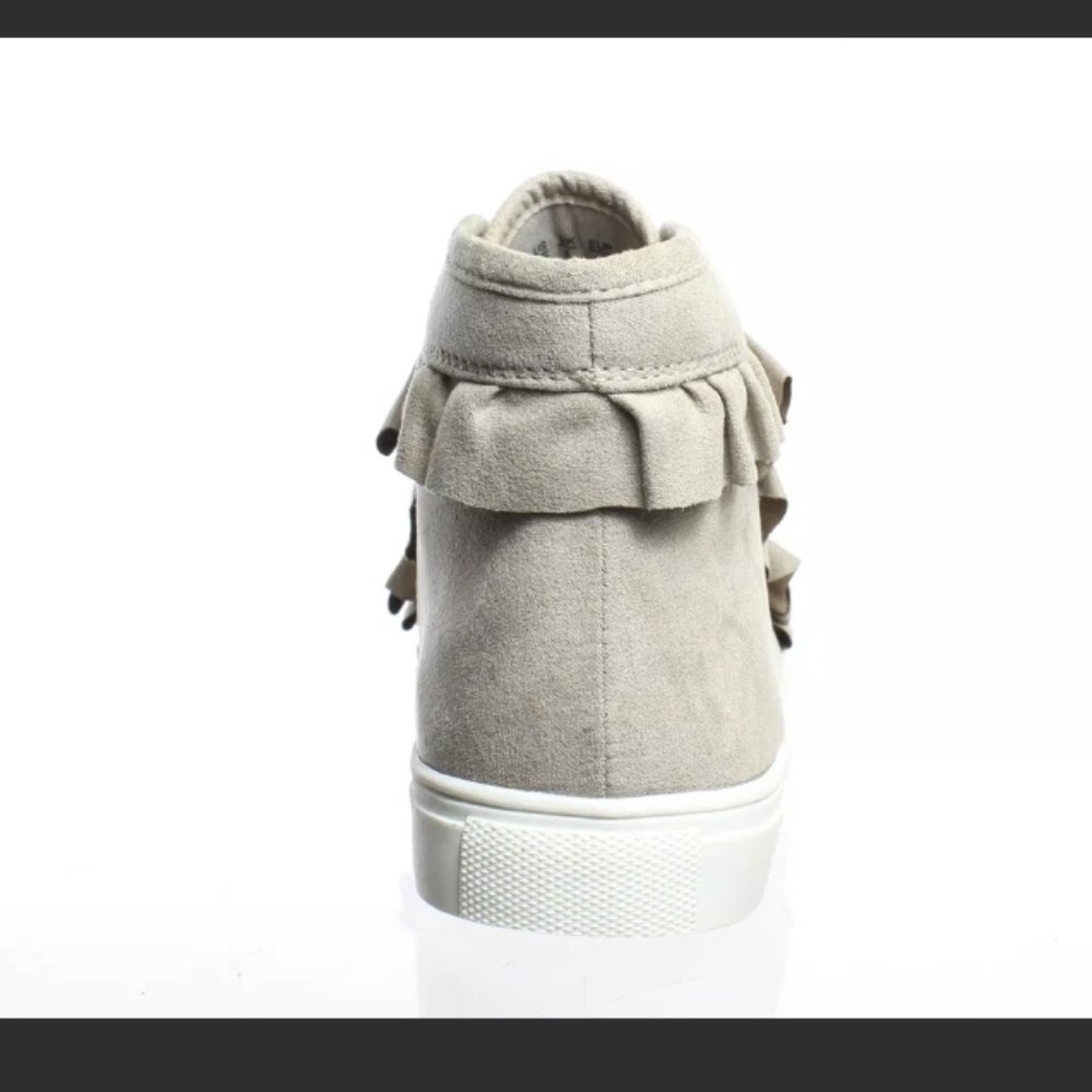 NIB FERGALICIOUS RUFFLED SNEAKERS high top fashion - Picture 4 of 8